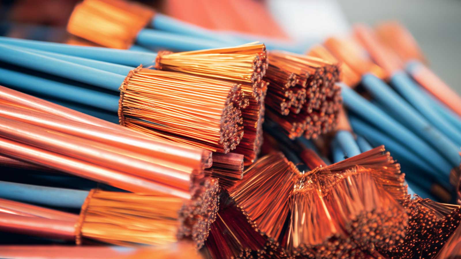 如何预防电缆发生火灾？